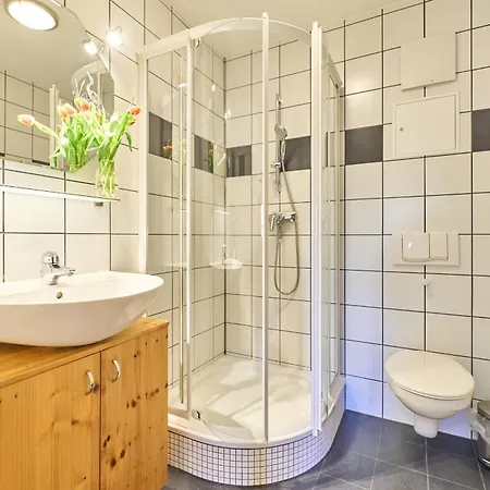 40 4, Heideweg 2 D Karlshagen