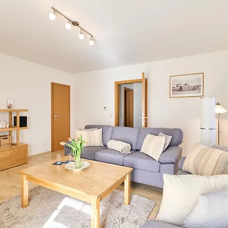 40 4, Heideweg 2 D * Karlshagen